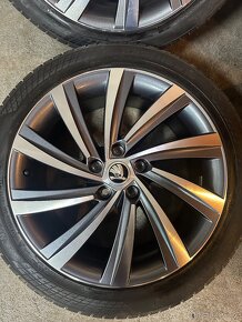 ALU Kola ŠKODA 5x112 R18 PERSEUS Zimní Pneu 225/45/18 - 5