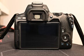 Canon EOS 250D + 18-55 KIT - 5