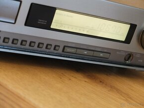 ONKYO K-200R TapeDeck - PIONEER DVR-7000 DVD Recorder--JVC - 5