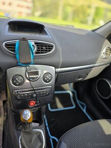 Renault clio 3 - 5