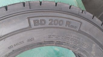 Prodám 1 x pneu NOVOU Barum BD 200 R 205/75 R17,5 124/122 M - 5