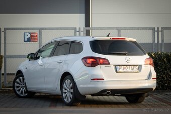 Opel Astra Sport Tourer 1.4 Turbo 140k M6 /AJ NA SPLÁTKY/ - 5