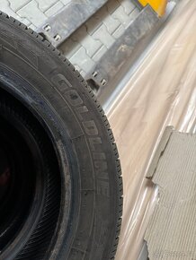 Pneu 195/65 R16C - 5