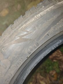 235/50/19 Bridgestone blizzak - 5