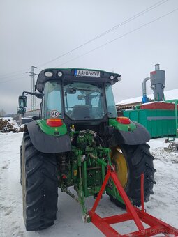 Traktor John deere 5100R - 5