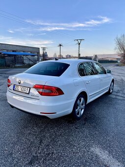 Škoda Superb 2 2.0 tdi Exclusive - 5