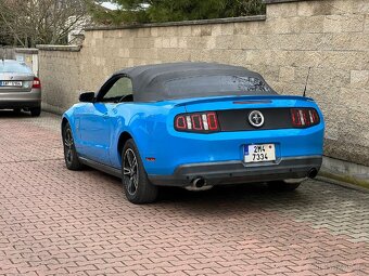 Ford mustang - 5