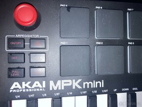 AKAI MPK mini MK3 klávesy - 5