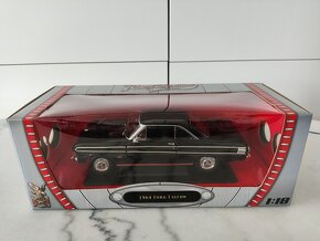 Ford Falcon 1964 1:18 Road Signature - 5