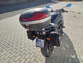 Yamaha Fz6 S2, 36tis km, nové pneu, kufr, brašny - 5