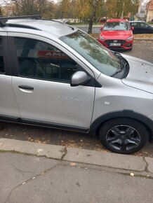 DACIA lodgy 1.6 sce 7 mist Stepway 10/2017 - 5