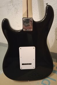 Squier by Fender ( Indonesia) - 5