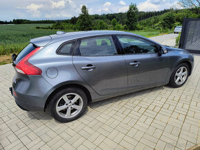 Volvo V40 2.0D Nordic - DPH - tažné - 120 hp - 190.818 km - 6