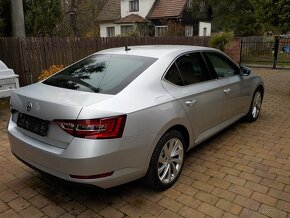 Škoda Superb liftback 2.0 Tdi 110kw Style DSG - 6