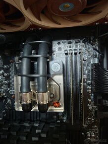 Herní sestava I7 13700k, Geforce RTX 4070ti, vodní loop - 6