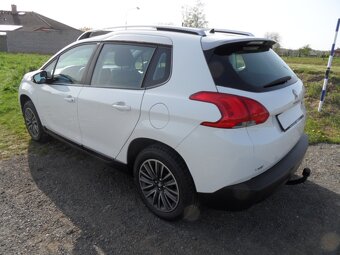 Peugeot 2008 1,2 PureTech1.maj.servisní knížka,naj.99000km - 6