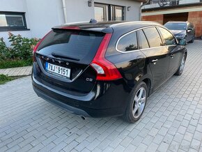 Volvo V60 D5 151kW - 6