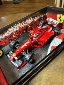 Ferrari F399 1:18 - 6