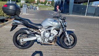 YAMAHA FAZER FZ6 - 6