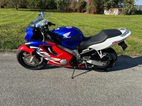 Honda CBR 600 F - 6