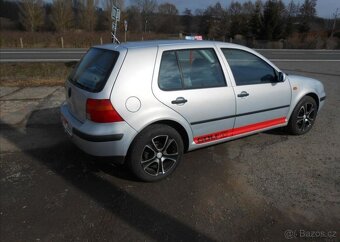 Volkswagen Golf 1,4 55 kW EKO Zaplacena benzín - 6