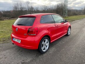 VW Polo 1.6 tdi 66kw 2010 po servisu, alu 16, stk 5/2026 - 6