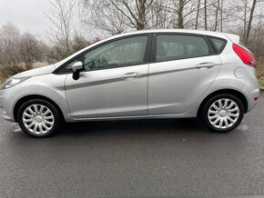 Ford Fiesta 1.3 - 6