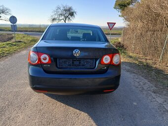 Volkswagen Jetta 1.6 Mpi,AUTOMAT DSG - 6