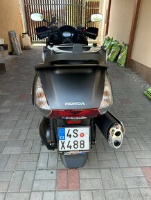 Honda silver wing 400 - 6