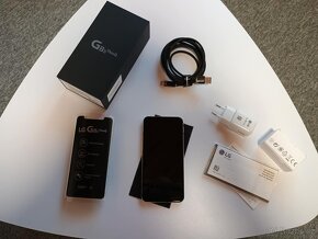 LG G8S ThinQ, 6GB/128GB, Mirror White - zánovní,nová baterie - 6