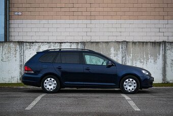 Volkswagen Golf 1.6 TDI Comfortline Modrý - 6