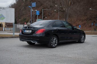 Mercedes-Benz Třídy C 220d Exclusive MANUAL DPH - 6