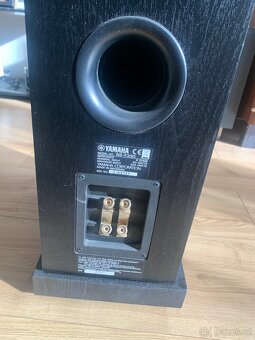 Yamaha NS F 330 - 6