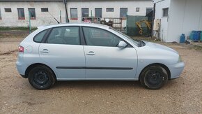 Seat Ibiza 1,4i 16v r.v.2002 5dv. s automatickou převodovkou - 6