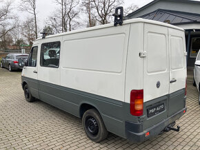 Volkswagen LT 2,5TDI 80KW 6MÍST REGÁLY ZIMNÍ PNEU PLNĚ FUNKČ - 6