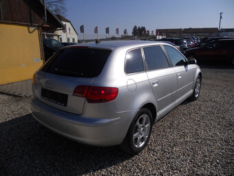 Audi A3 1.6i 75Kw Sportback - 6