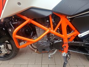 KTM DUKE 690 - PĚKNÝ STAV - AKRAPOVIČ - 25tis/KM - 6