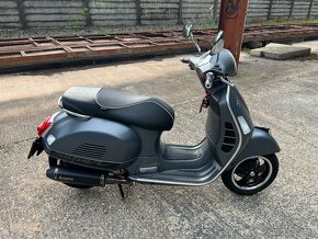 Vespa GTS 300 Super Sport - 6