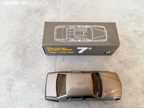 BMW E32 - model ke světové premiéře RARITA 1:45 - 6