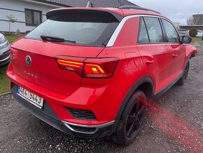 VW T-Roc 1.5 TSi 110 kW kup ČR 08/2018 1majitelka / 35tis.KM - 6