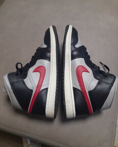 Botasky Jordan 1 Mid - 6