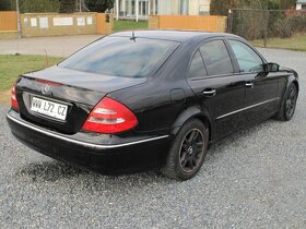 Mercedes-Benz E 220 cdi automat výhřev sedač - 6