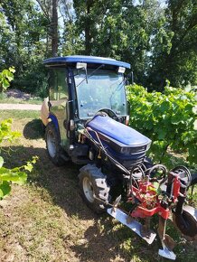 Malotraktor Farmtrac 26 4WD s kabinou,radiálky - 6