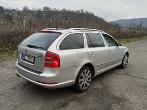 Octavia 2 TDI 125 kW RS dobrá výbava - 6