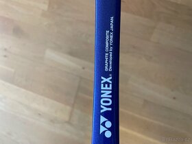 Prodám tenisovou raketu Yonex Isometric, 270g - 6