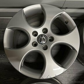 Alu VW 5x112 17” 1K0601025BB - 6