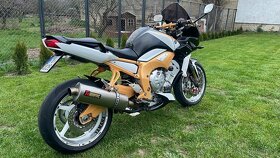 Yamaha FZ1 Fazer - 6