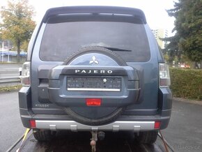 Mitsubishi Pajero 4 - náhradní díly - 6