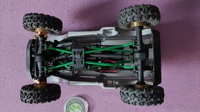 Axial SCX24 Limited B_17 Betty - 6