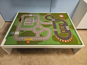 Dětský herní stůl / stolek Lego - 6